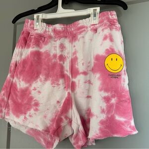 H&M men’s tie-dye shorts